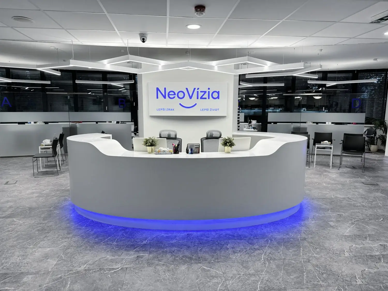 Recepcia očnej kliniky NeoVízia v Bratislave